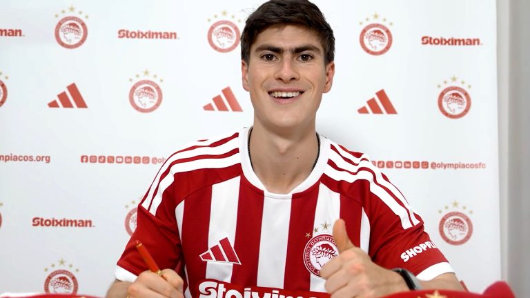 Armando “La Hormiga” González leaves Chivas and signs with a new club