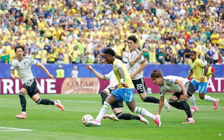 Brazil Defeats Japan and Advances to the World Cup Round of 16